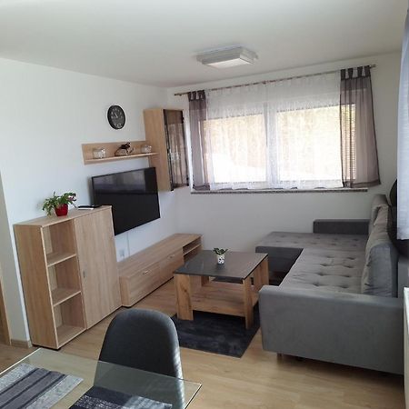 Apartment Belka Jesenice Bagian luar foto